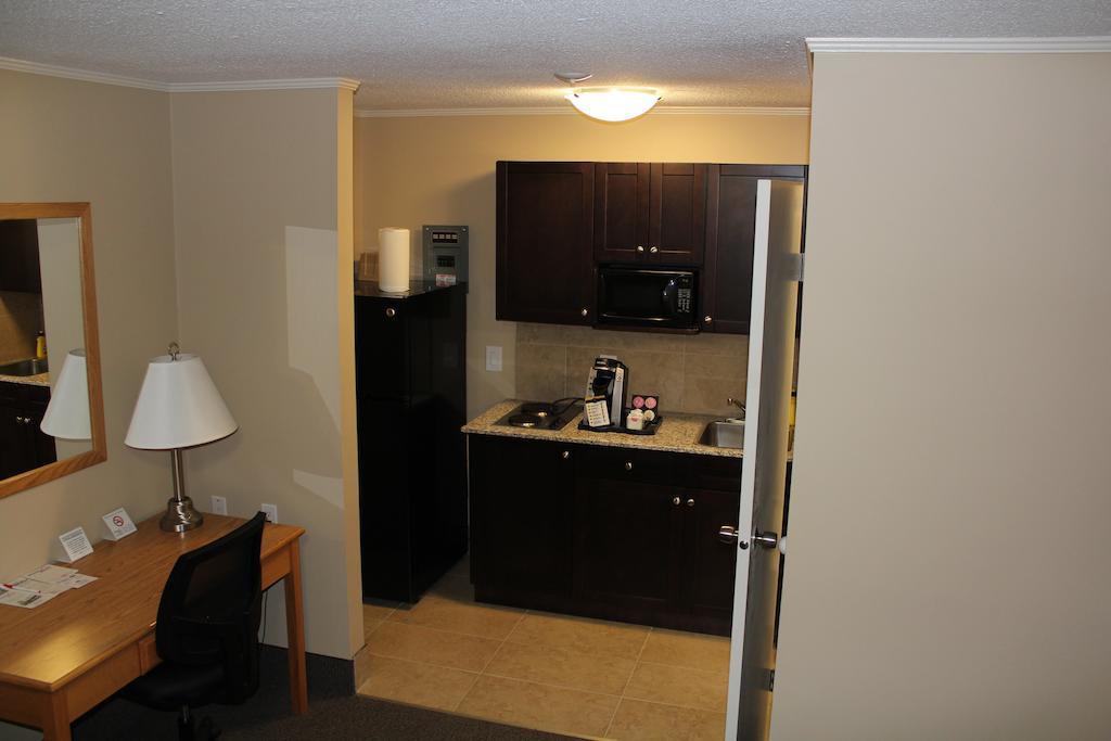 Best Maple Inn - Drayton Valley Luaran gambar